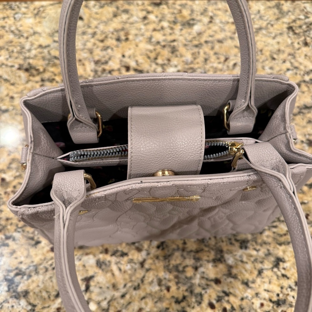 Betsey Johnson Gray Quilted Satchel with Detachable Strap - Picture 4 of 14